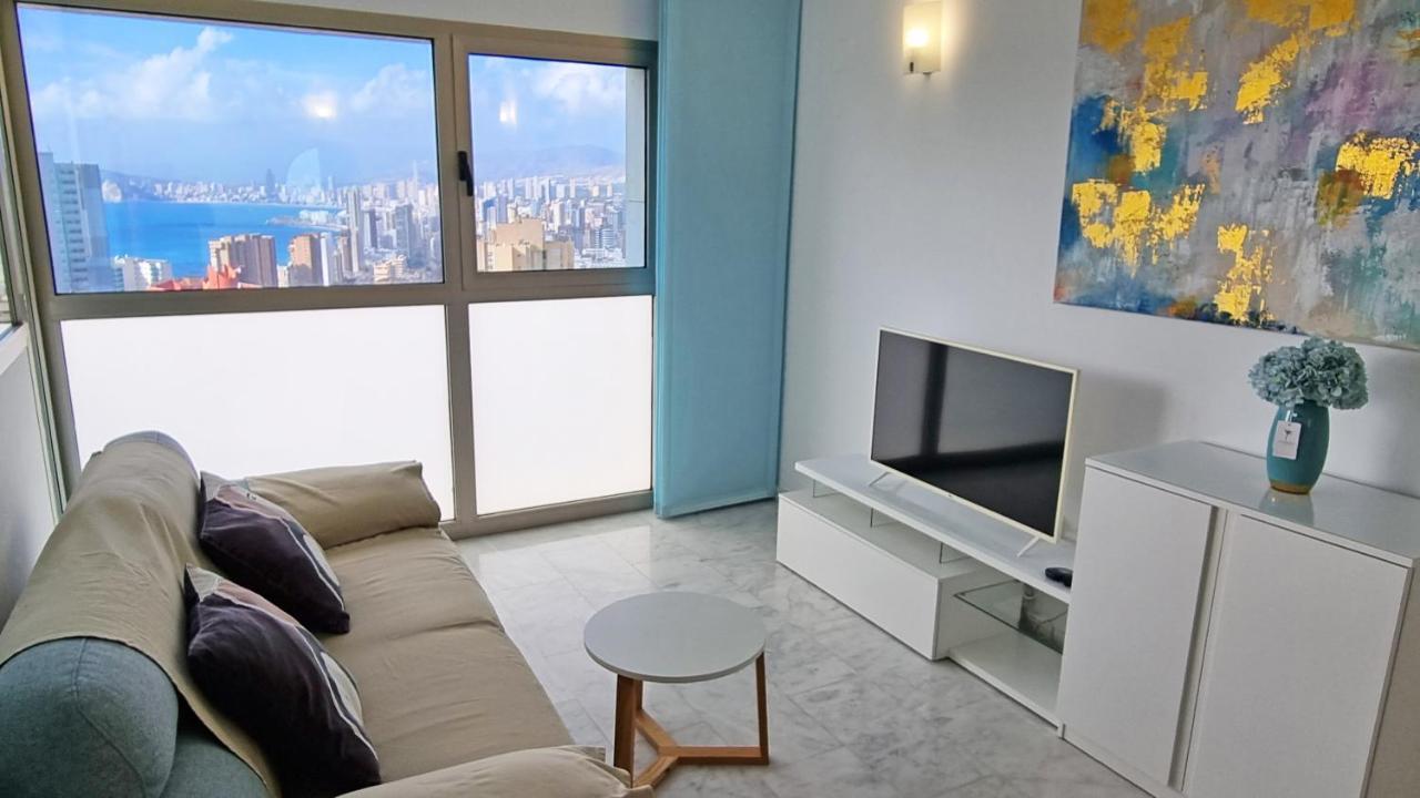 Skyline 11 Sunny Balcony With Stunning Sea Views Daire Benidorm Dış mekan fotoğraf