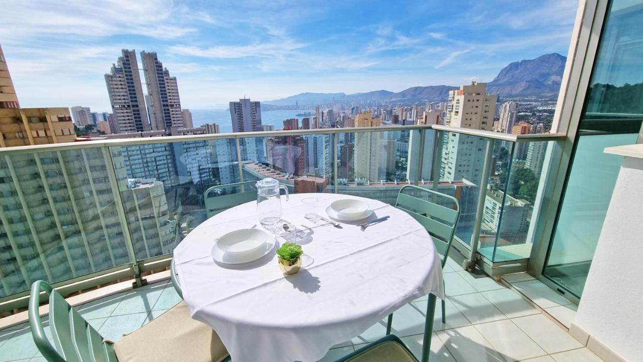 Skyline 11 Sunny Balcony With Stunning Sea Views Daire Benidorm Dış mekan fotoğraf